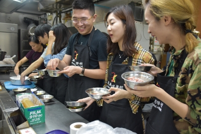 CC5101 中國飲食文化 (香港星廚管理學校 (烹調蝦餃、 奶王包與咕嚕肉))_37